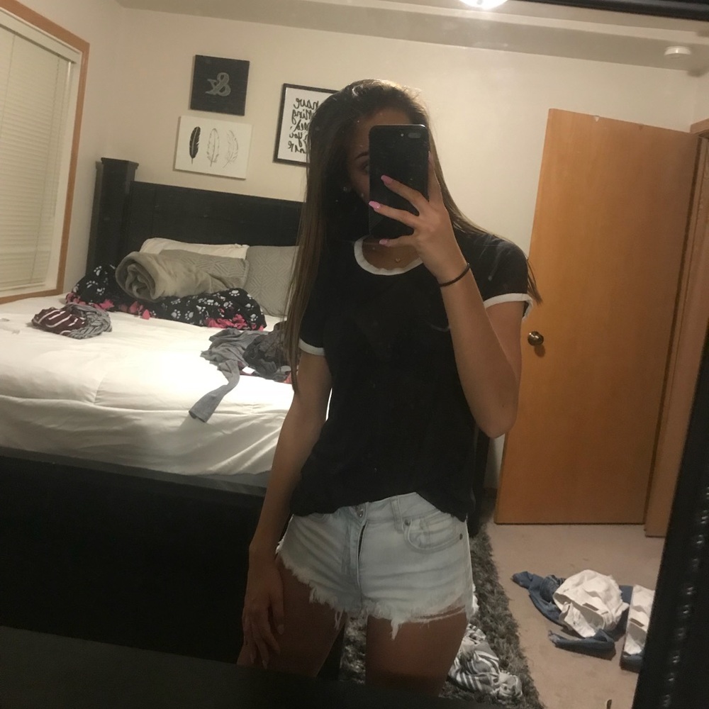 Forever 21 T Shirt